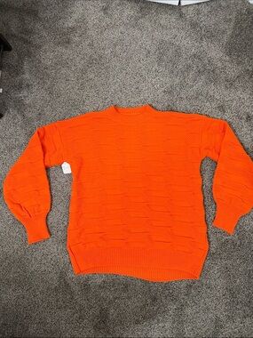 🍉3/$25 Boutique Orange Sweater NWT!